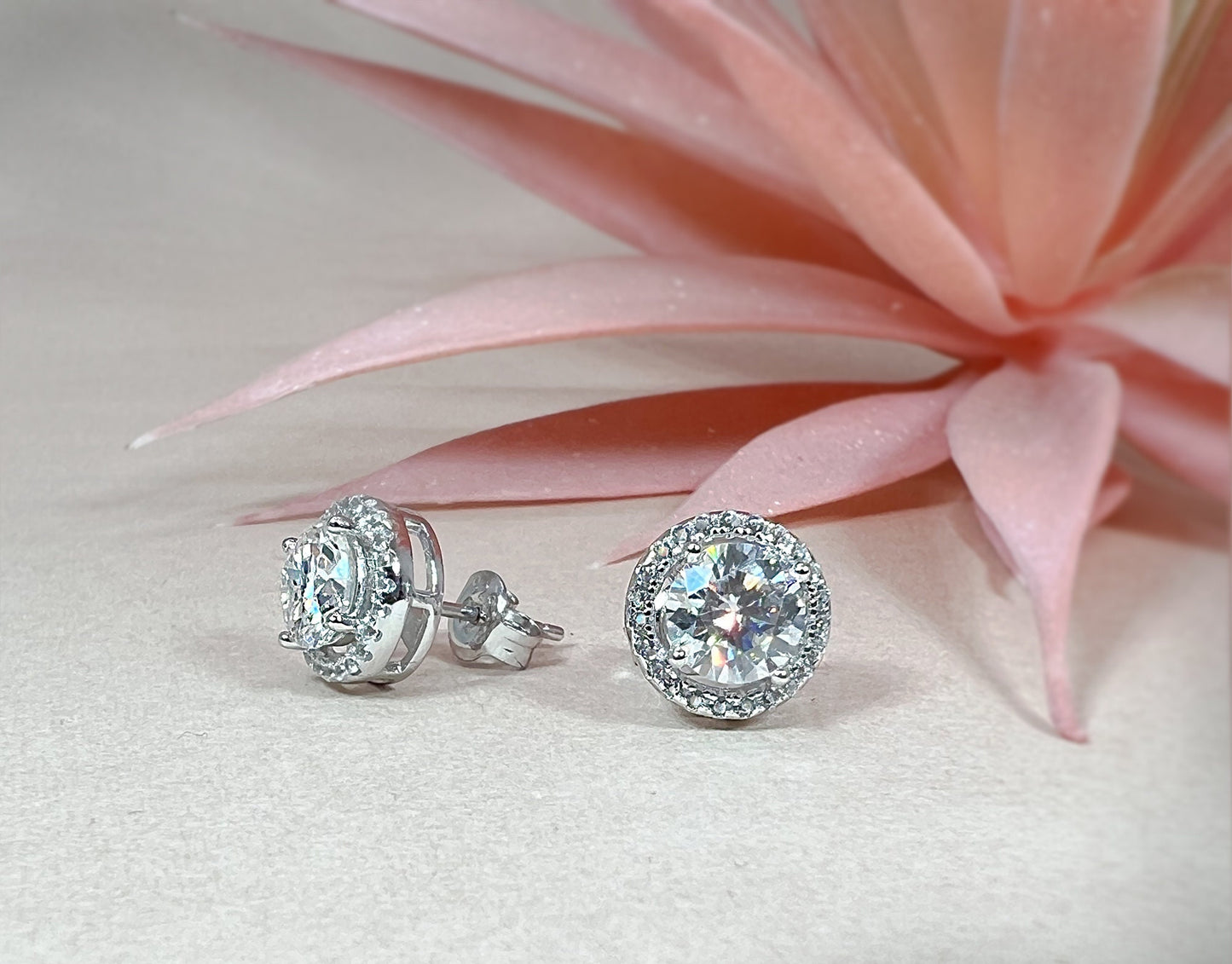 Halo Moissanite Stud Earrings: 3.0Ct VVS1 Sterling Silver