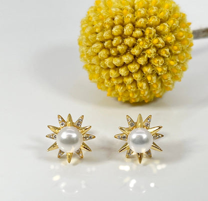 Pearl Star Stud Earrings: Yellow Gold Plated Sterling Silver, CZ
